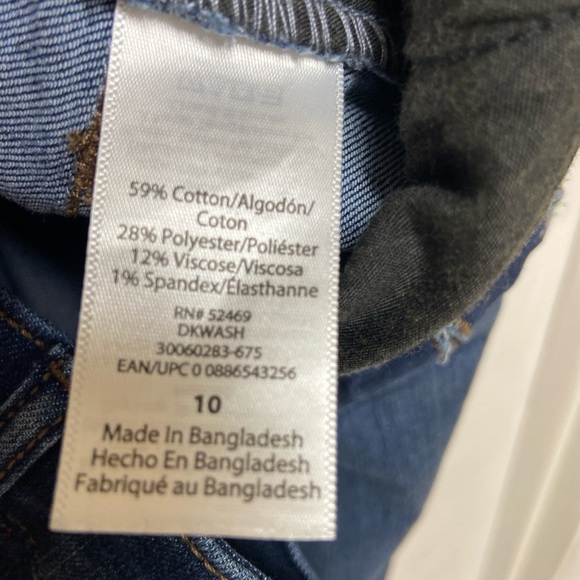 Sofia by Sofia Vergara Dark Blue Flare Jeans - Picture 5 of 5